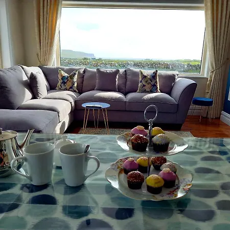 Nyaraló Cliffs View Self Catering @ Limestone